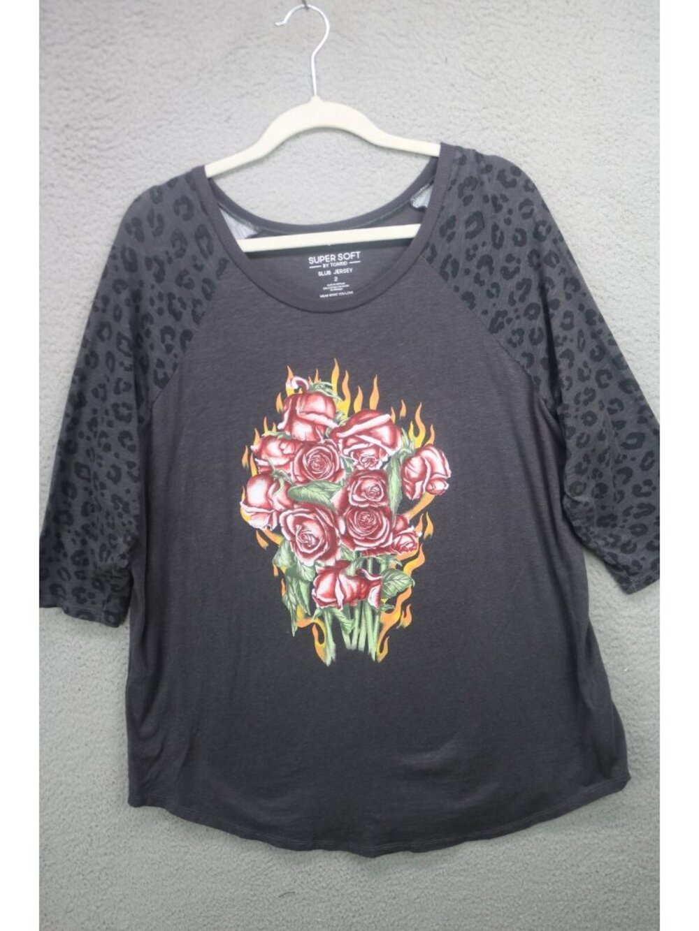 Super Soft by Torrid Slub Jersey-2X-3/4 Sleeve-Roses in Flames-Goth-Punk